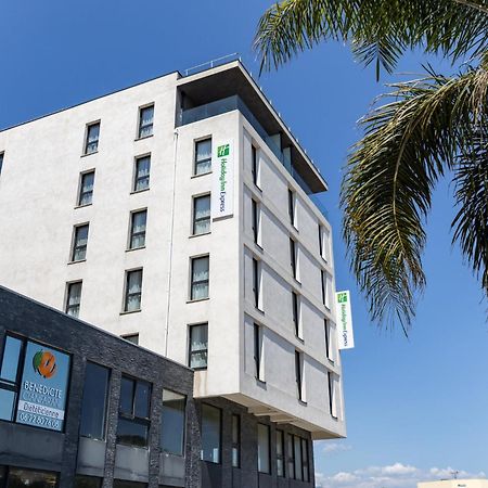 Holiday Inn Express Ajaccio By Ihg Exterior photo