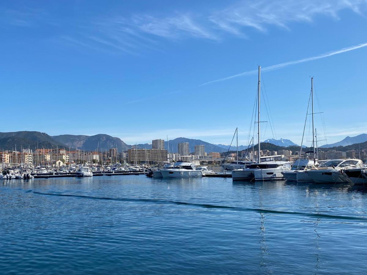 Holiday Inn Express Ajaccio By Ihg Exterior photo