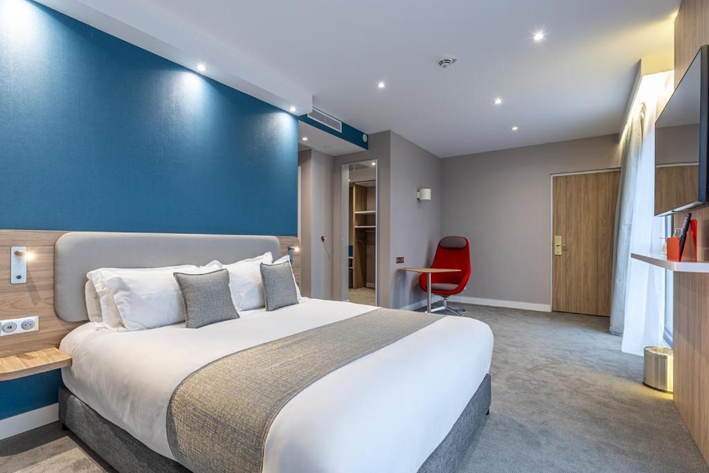 Holiday Inn Express Ajaccio By Ihg Exterior photo